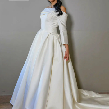 Robe de mariée longue avec manches longues Volvo